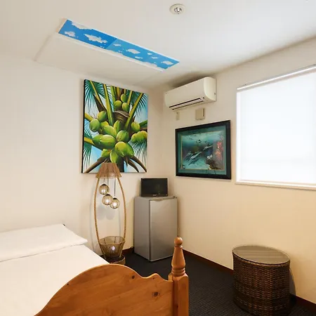 Guest House Grand Naha Extérieur photo
